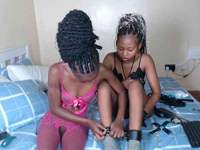 ItsYaGirlPookie webcam