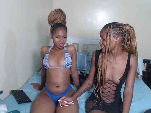 ItsYaGirlPookie webcam