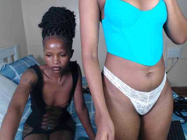 ItsYaGirlPookie webcam