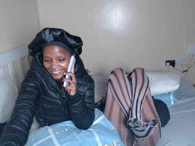 ItsYaGirlPookie webcam