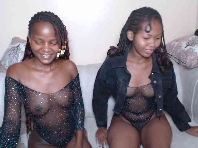 ItsYaGirlPookie webcam