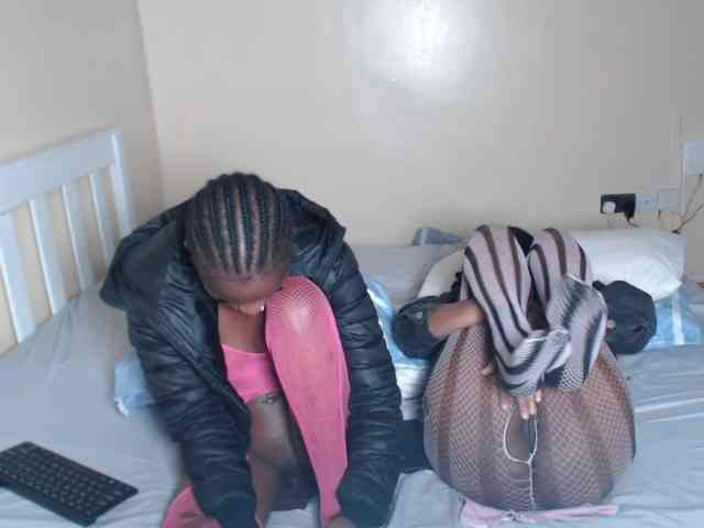 ItsYaGirlPookie webcam