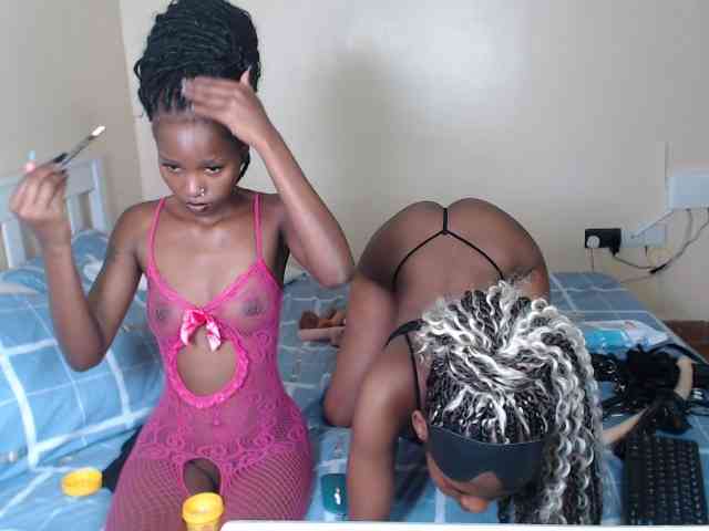 ItsYaGirlPookie webcam