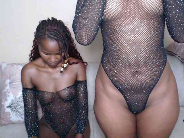 ItsYaGirlPookie webcam