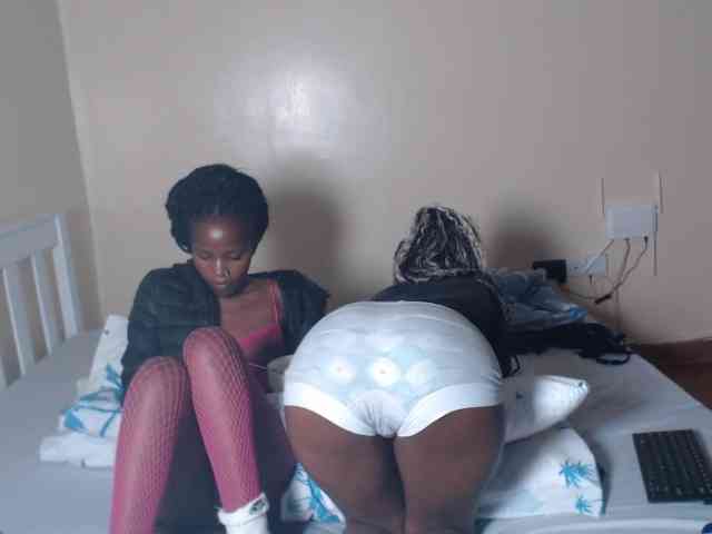 ItsYaGirlPookie webcam