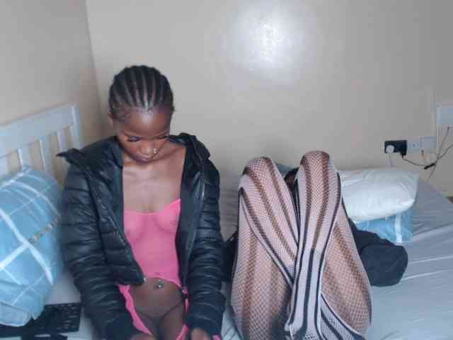 ItsYaGirlPookie webcam