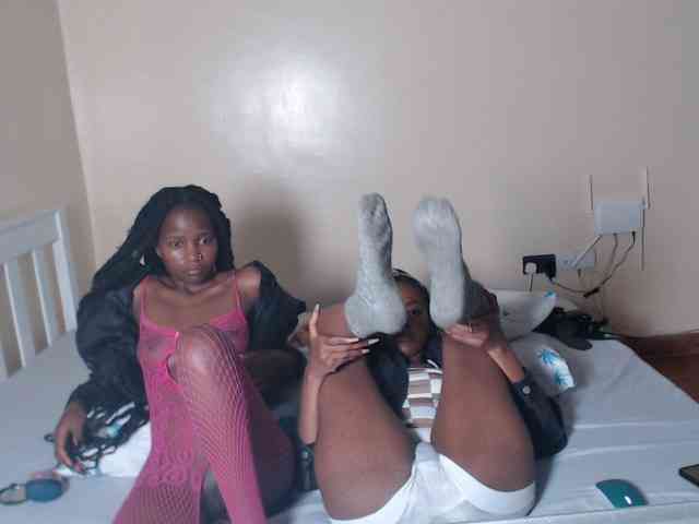 ItsYaGirlPookie webcam