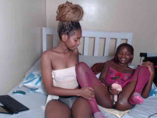 ItsYaGirlPookie webcam