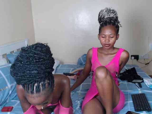 ItsYaGirlPookie webcam