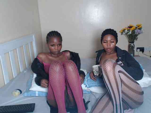 ItsYaGirlPookie webcam