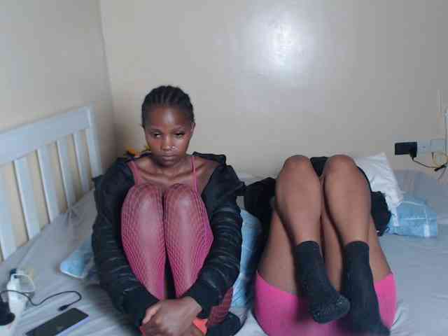 ItsYaGirlPookie webcam