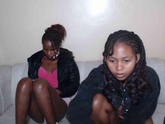 ItsYaGirlPookie webcam