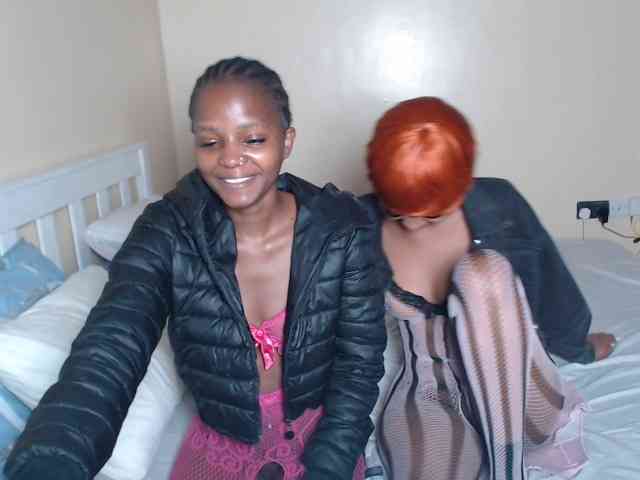 ItsYaGirlPookie webcam