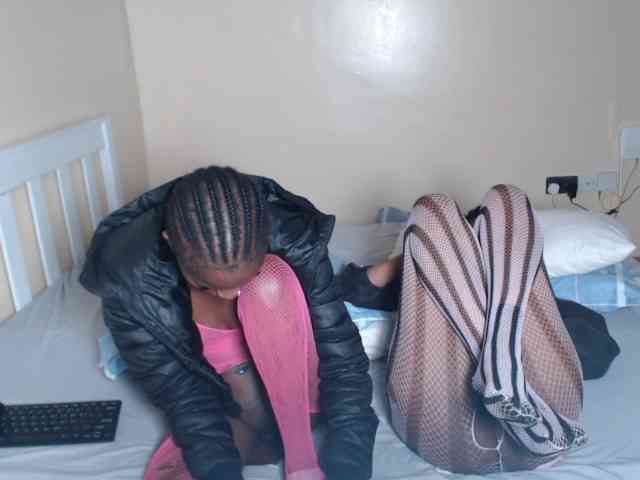 ItsYaGirlPookie webcam