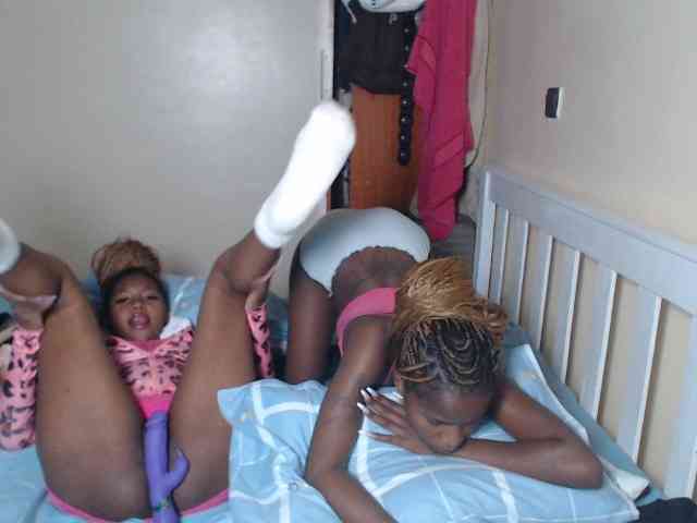 ItsYaGirlPookie webcam