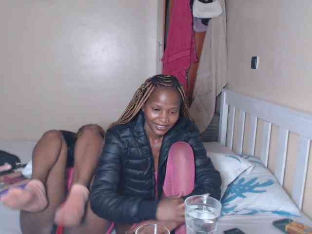 ItsYaGirlPookie webcam