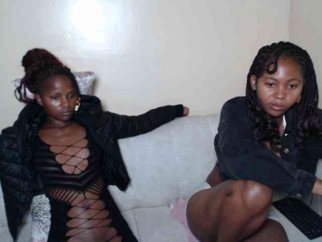 ItsYaGirlPookie webcam