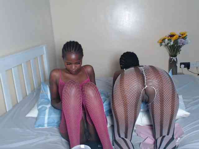 ItsYaGirlPookie webcam