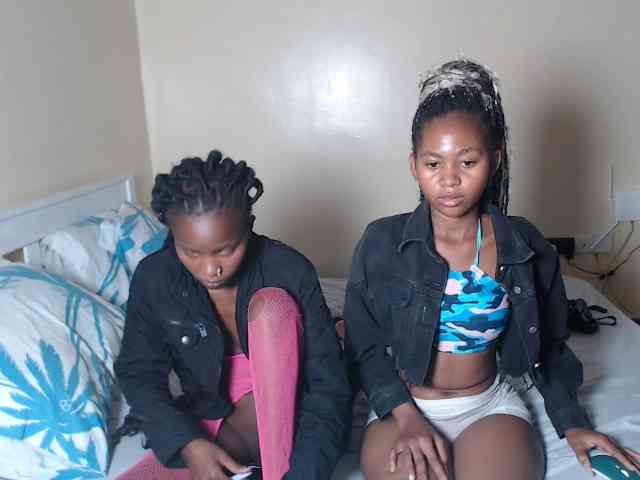 ItsYaGirlPookie webcam