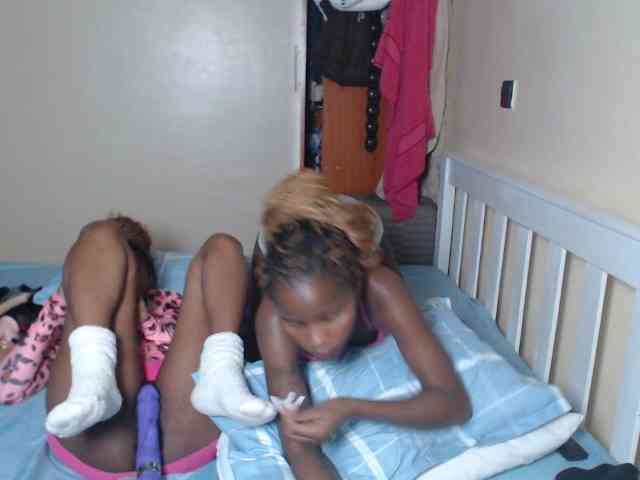 ItsYaGirlPookie webcam