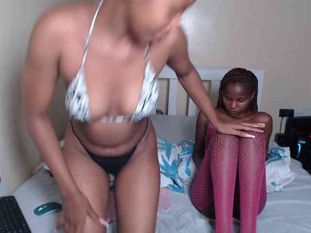 ItsYaGirlPookie webcam