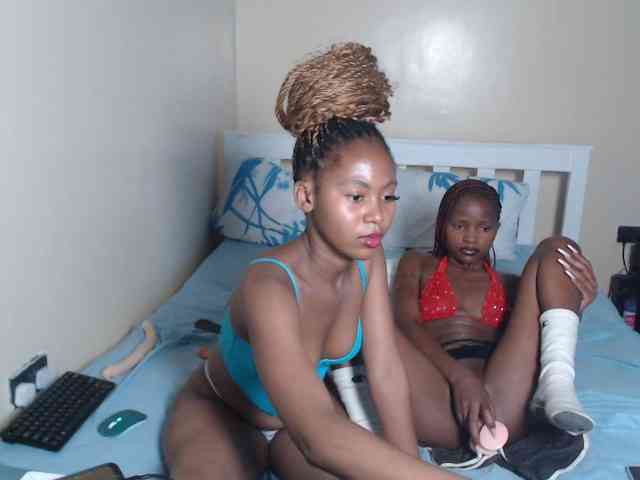 ItsYaGirlPookie webcam