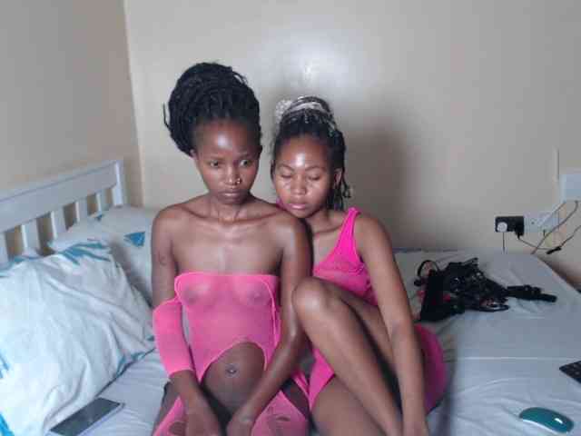 ItsYaGirlPookie webcam