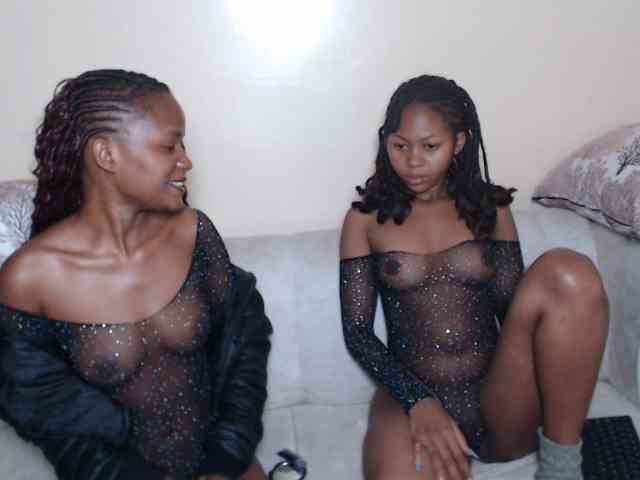 ItsYaGirlPookie Live Webcam on BongaCams