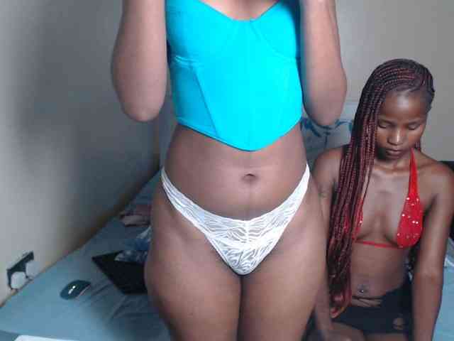 ItsYaGirlPookie webcam