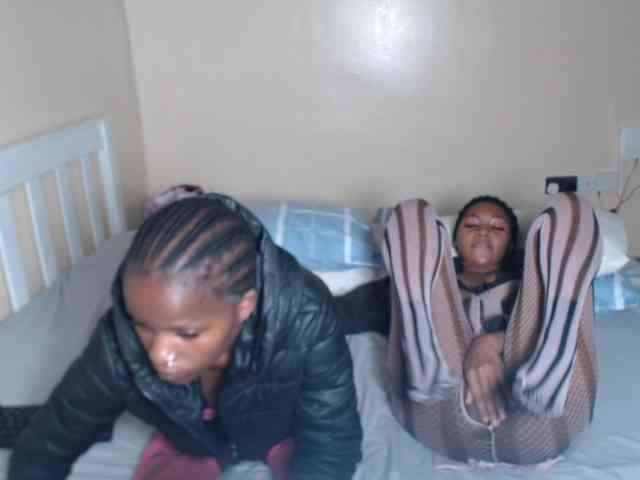 ItsYaGirlPookie webcam