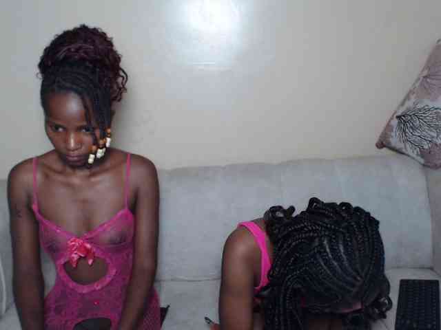 ItsYaGirlPookie webcam