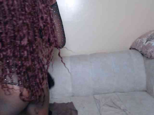 ItsYaGirlPookie webcam