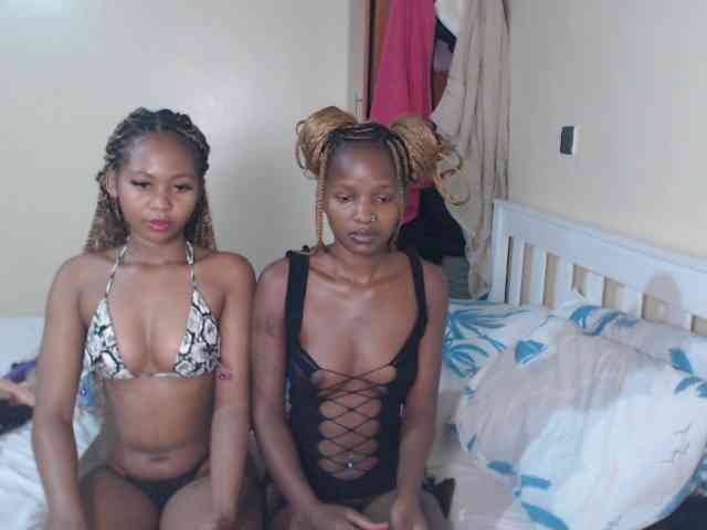 ItsYaGirlPookie webcam