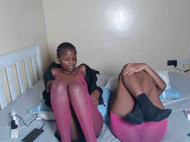 ItsYaGirlPookie webcam