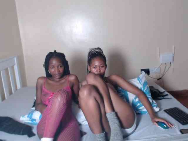 ItsYaGirlPookie webcam