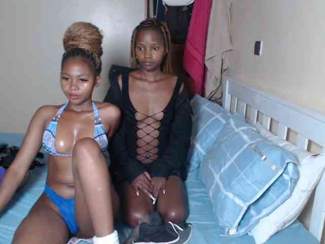 ItsYaGirlPookie webcam