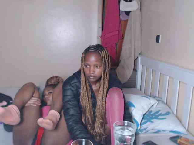 ItsYaGirlPookie webcam