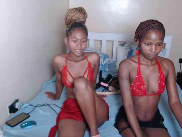 ItsYaGirlPookie webcam