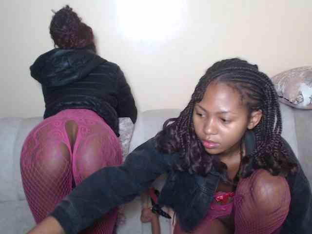 ItsYaGirlPookie webcam