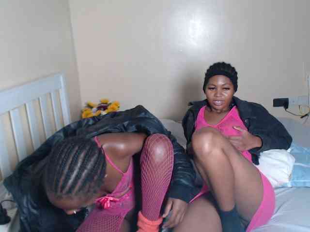 ItsYaGirlPookie webcam