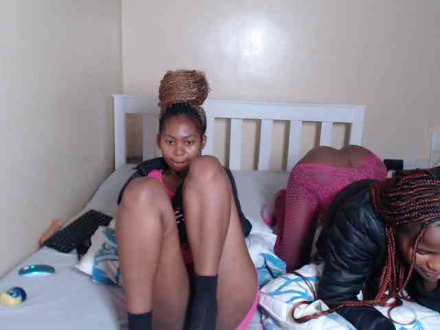 ItsYaGirlPookie webcam