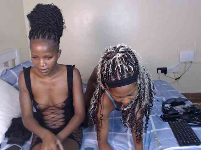 ItsYaGirlPookie webcam