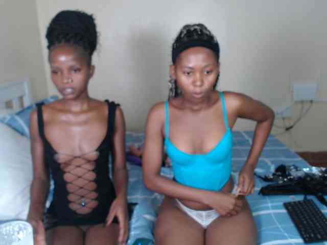 ItsYaGirlPookie webcam