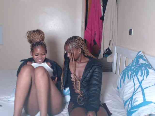 ItsYaGirlPookie webcam