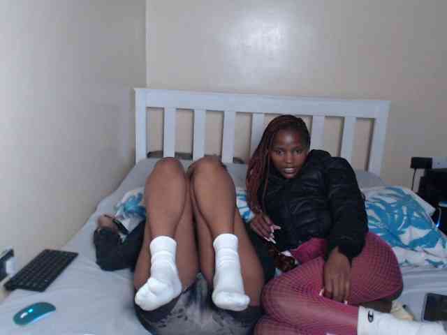 ItsYaGirlPookie webcam