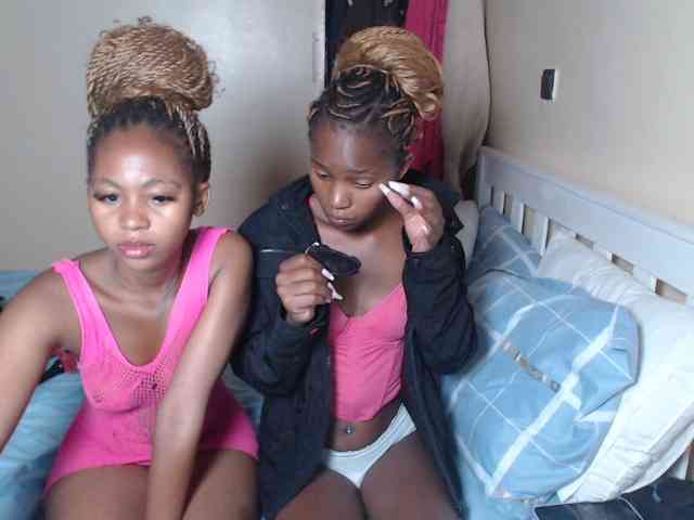 ItsYaGirlPookie webcam