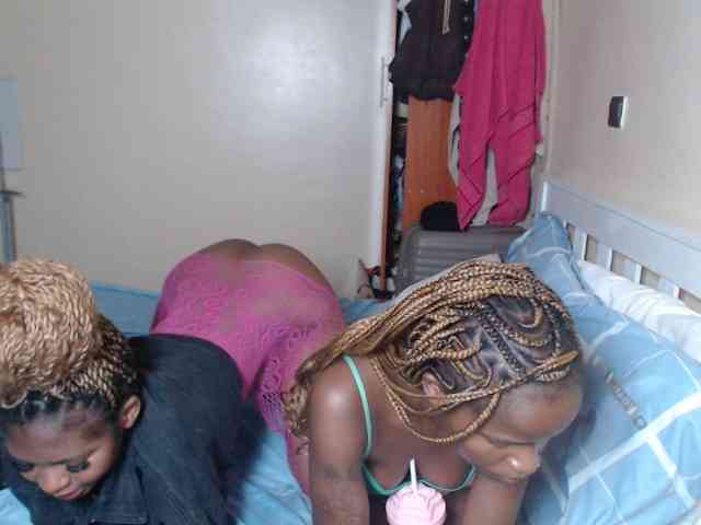 ItsYaGirlPookie webcam