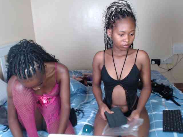 ItsYaGirlPookie webcam