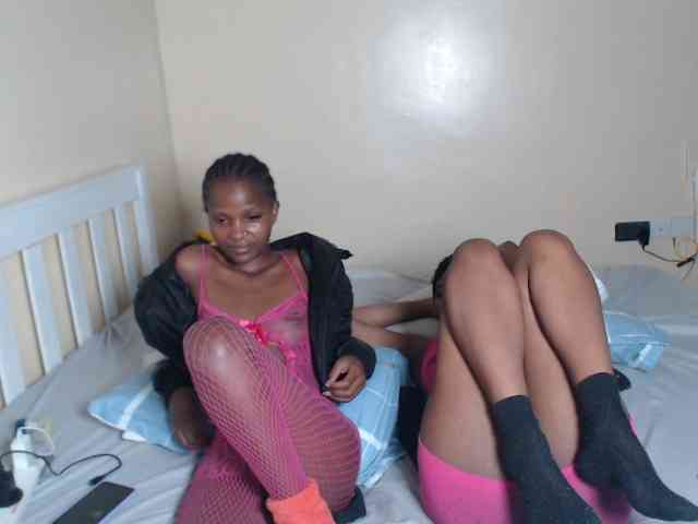 ItsYaGirlPookie webcam