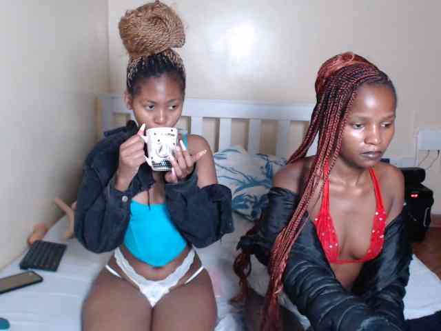 ItsYaGirlPookie webcam